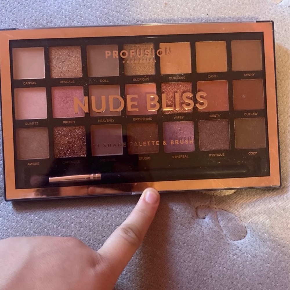 Nude Palette